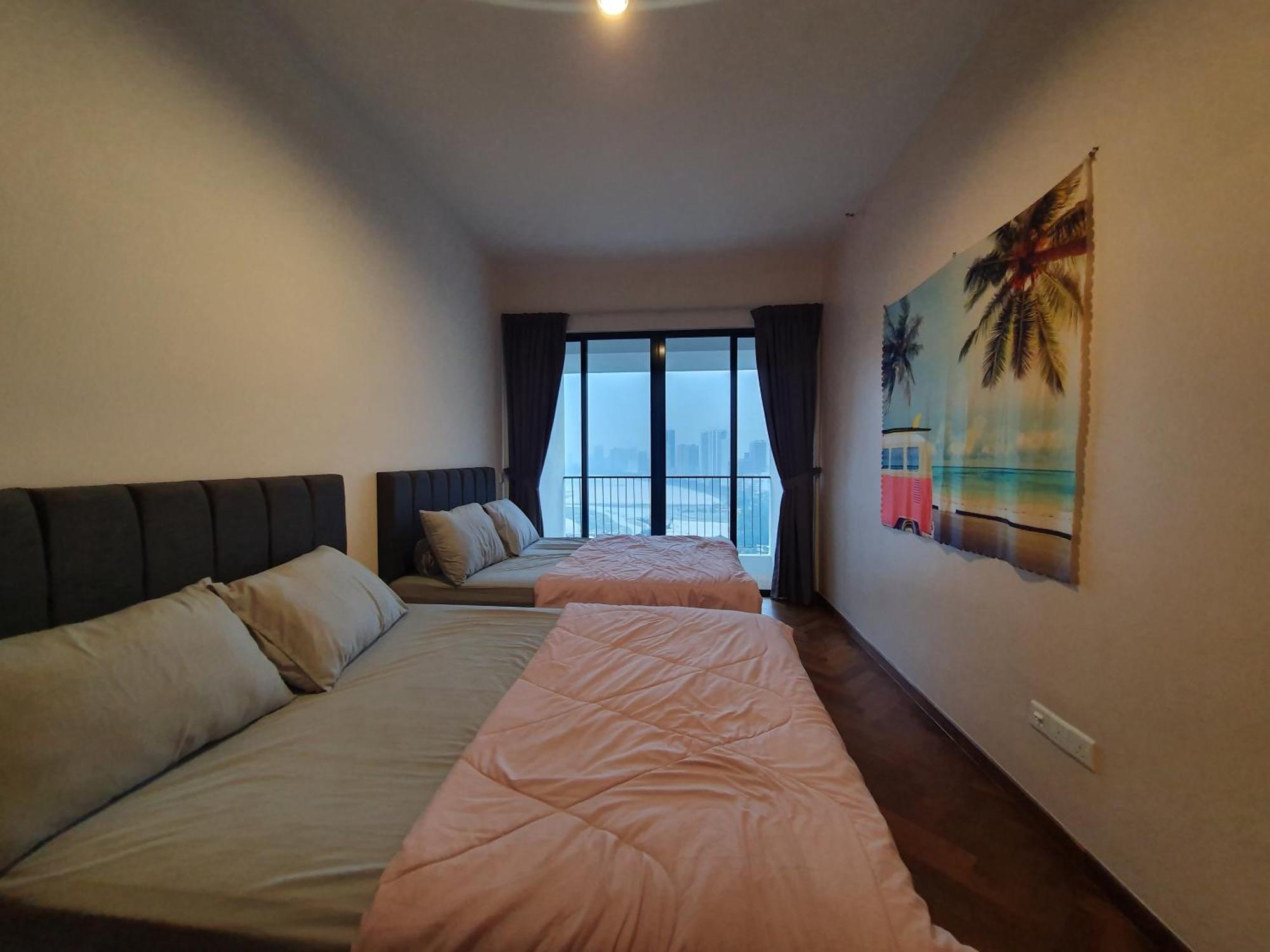 The Landmark By Katana 3Br To 4Br Luxury Seaview Landmark Homestay At Gurney 15-16Pax 无敌海景套房 Tanjung Tokong Exterior foto